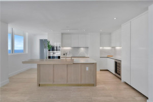 525 N Ft Lauderdale Bch Bl 2102, Fort Lauderdale, FL 33304