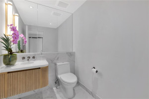 525 N Ft Lauderdale Bch Bl 2102, Fort Lauderdale, FL 33304