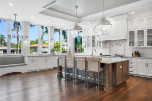 1749 SE 10th Street, Fort Lauderdale, FL 33301