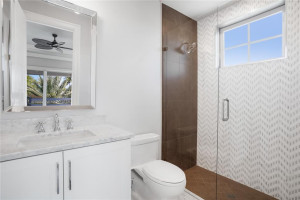 1749 SE 10th Street, Fort Lauderdale, FL 33301