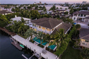 1749 SE 10th Street, Fort Lauderdale, FL 33301