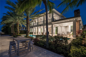 1749 SE 10th Street, Fort Lauderdale, FL 33301