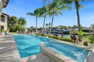34 Isla Bahia Drive, Fort Lauderdale, FL 33316