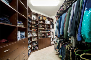 757 Middle River Drive, Fort Lauderdale, FL 33304