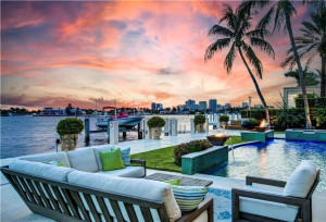 Photo for 2418 Laguna Drive, Fort Lauderdale, FL 33316 - listing #FX-10335953 2418 Laguna Drive, Fort Lauderdale, FL 33316