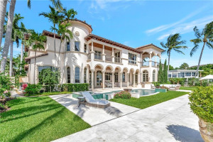 2418 Laguna Drive, Fort Lauderdale, FL 33316