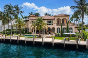 2418 Laguna Drive, Fort Lauderdale, FL 33316