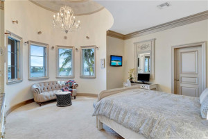 2418 Laguna Drive, Fort Lauderdale, FL 33316