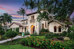 2418 Laguna Drive, Fort Lauderdale, FL 33316