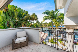 2505 Laguna Terrace, Fort Lauderdale, FL 33316