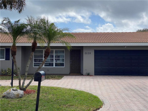 2030 NE 28th Street, Lighthouse Point, FL 33064