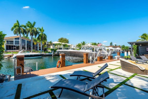 Photo for 1962 NE 119th Road, North Miami, FL 33181 - Listing #FX-10349456 1962 NE 119th Road, North Miami, FL 33181