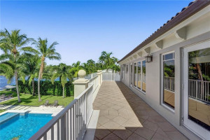 36 Seneca Road, Sea Ranch Lakes, FL 33308