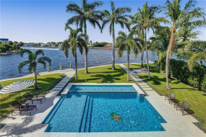 36 Seneca Road, Sea Ranch Lakes, FL 33308