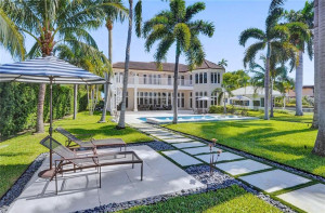 36 Seneca Road, Sea Ranch Lakes, FL 33308