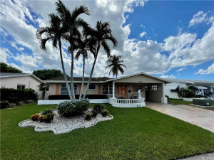 4912 NW 52nd Street, Tamarac, FL 33319