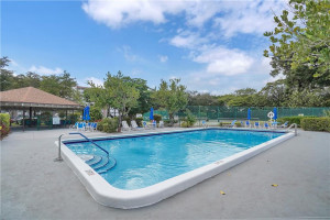 Photo for 5860 NW 44 Street, 312, Lauderhill, FL 33319 - Listing #FX-10366763 5860 NW 44 Street, 312, Lauderhill, FL 33319