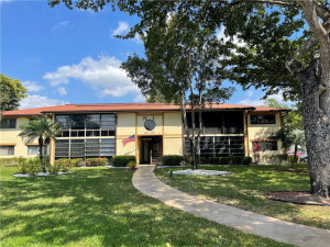 10931 W Clairmont Circle, 204, Tamarac, FL 33321
