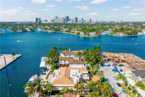 2410 Del Lago Drive, Fort Lauderdale, FL 33316