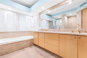 2410 Del Lago Drive, Fort Lauderdale, FL 33316