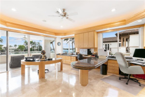 2410 Del Lago Drive, Fort Lauderdale, FL 33316