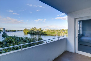 Photo for 1170 N Federal Highway, 501, Fort Lauderdale, FL 33304 - Listing #FX-10359327 1170 N Federal Highway, 501, Fort Lauderdale, FL 33304