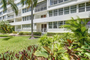 Photo for 1170 N Federal Highway, 501, Fort Lauderdale, FL 33304 - Listing #FX-10359327 1170 N Federal Highway, 501, Fort Lauderdale, FL 33304