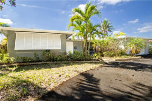421 SW 55th Avenue, Plantation, FL 33317