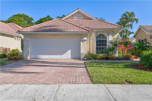 713 SW Saint Croix Cove, Port Saint Lucie, FL 34986