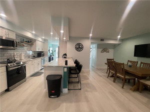 42 Madrid Lane, Davie, FL 33324