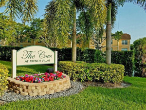 7900 NW 6th Street, 203, Pembroke Pines, FL 33024