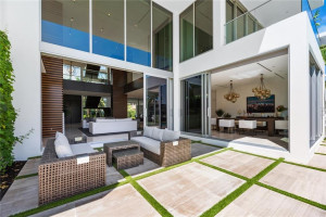 500 Mola Avenue, Fort Lauderdale, FL 33301