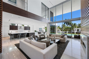 500 Mola Avenue, Fort Lauderdale, FL 33301