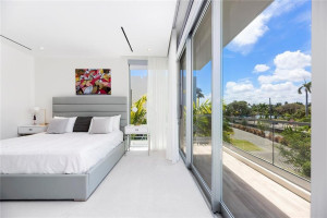 500 Mola Avenue, Fort Lauderdale, FL 33301