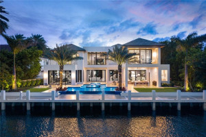 Photo for 2481 Del Lago Drive, Fort Lauderdale, FL 33316 - listing #FX-10230876 2481 Del Lago Drive, Fort Lauderdale, FL 33316