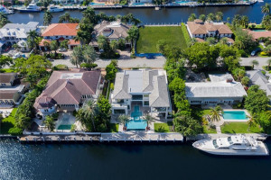 2481 Del Lago Drive, Fort Lauderdale, FL 33316