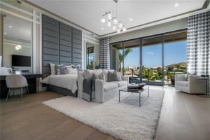 2481 Del Lago Drive, Fort Lauderdale, FL 33316