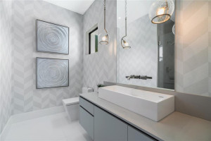 2481 Del Lago Drive, Fort Lauderdale, FL 33316