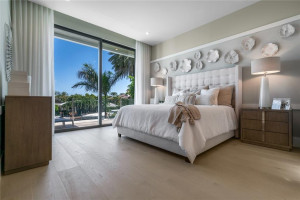 2481 Del Lago Drive, Fort Lauderdale, FL 33316