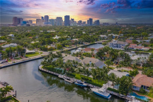 1512 SE 11 Street, Fort Lauderdale, FL 33316