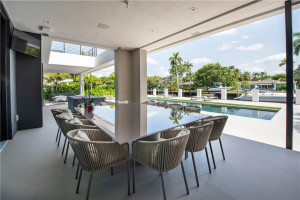 31 Pelican Drive, Fort Lauderdale, FL 33301