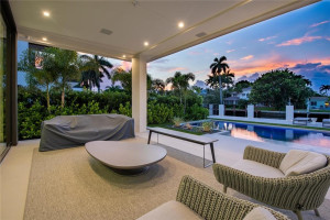 31 Pelican Drive, Fort Lauderdale, FL 33301