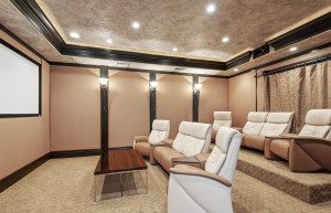 2561 Mercedes Drive, Fort Lauderdale, FL 33316