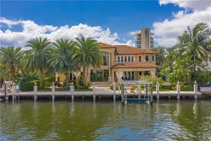 2561 Mercedes Drive, Fort Lauderdale, FL 33316