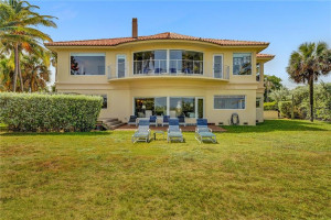 2102 Bay Drive, Pompano Beach, FL 33062