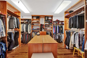 2102 Bay Drive, Pompano Beach, FL 33062