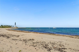 2102 Bay Drive, Pompano Beach, FL 33062