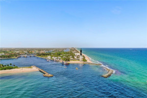 2102 Bay Drive, Pompano Beach, FL 33062