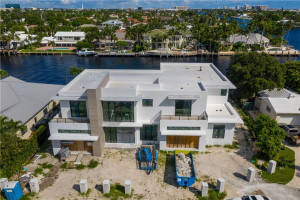 2841 NE 37th Court, Fort Lauderdale, FL 33308