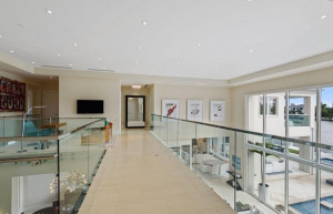 701 Middle River Drive, Fort Lauderdale, FL 33304